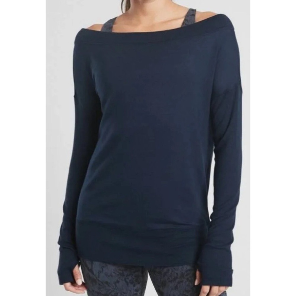 Athleta studio barre Navy Long Sleeve Top